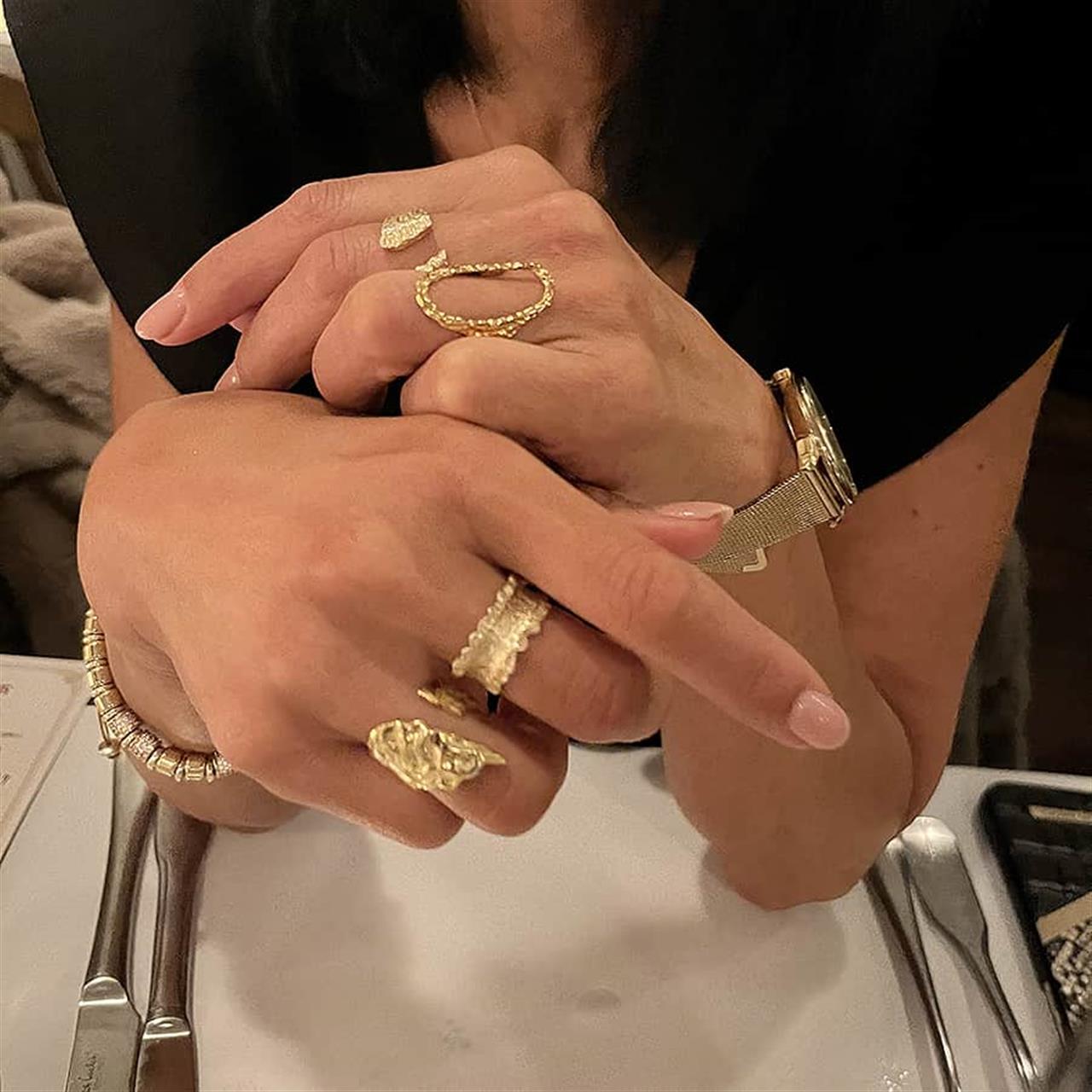 Smykker med på ferien.