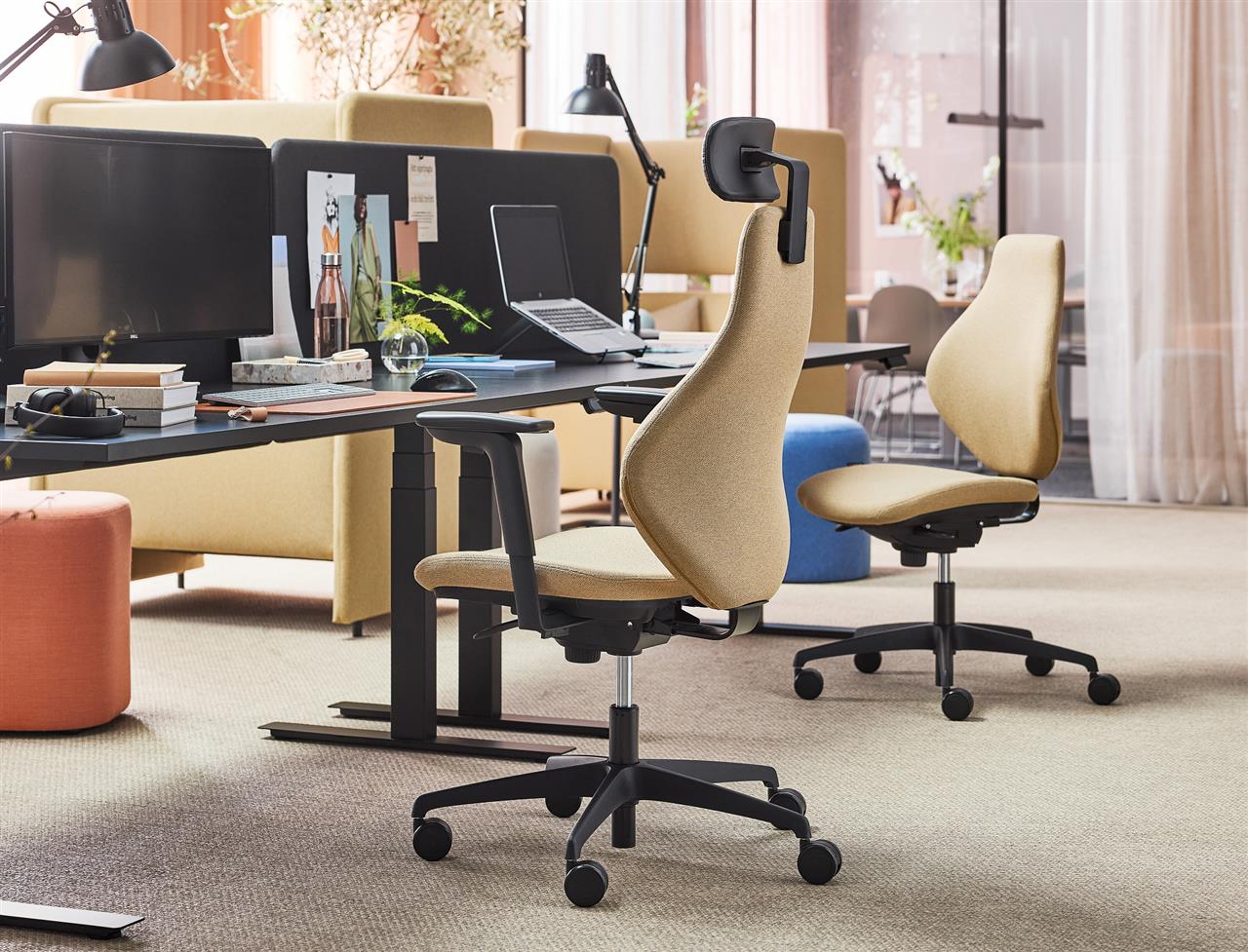 Skab det perfekte arbejdsmiljø med de rette kontorstole